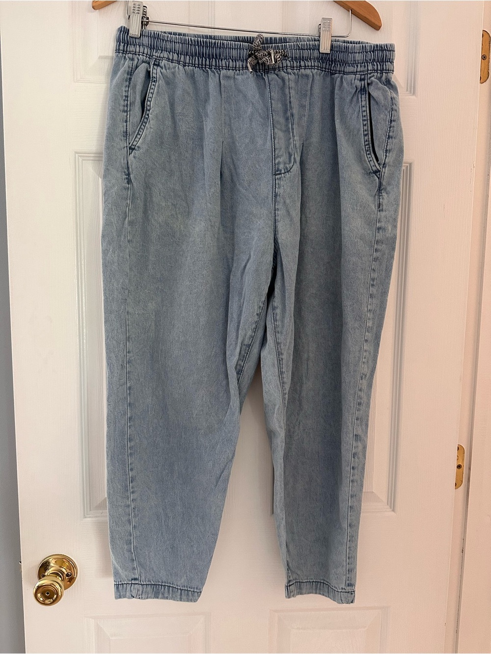 Men's Light Blue Denim Jogger Sweatpants with Elastic Waist